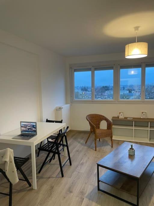 Appartement A Orleans Paisible Exterior foto